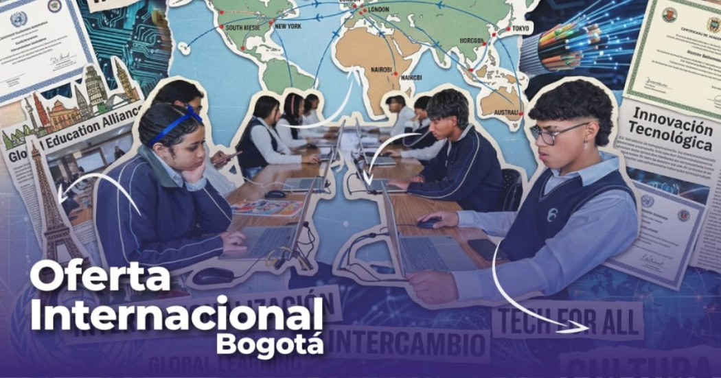 Foto de un grupo de estudiantes en un aula de un colegio en Bogotá.