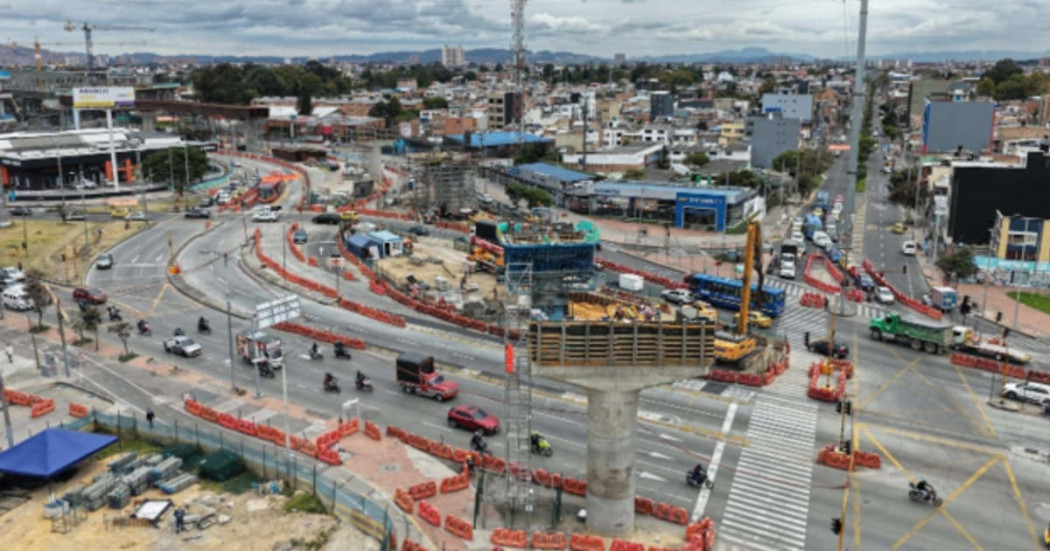 Foto aérea de la avenida NQS con calle Octava sur en Bogotá.