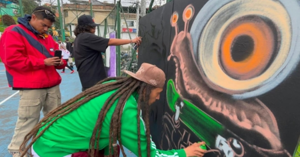 Así se vivió Circuitos Artísticos al Parque barrio Los Caches en Bogotá.