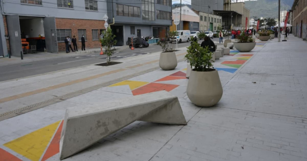 Foto de uno de los 29 nuevos segmentos viales en la Zona Industrial de Puente Aranda en Bogotá.