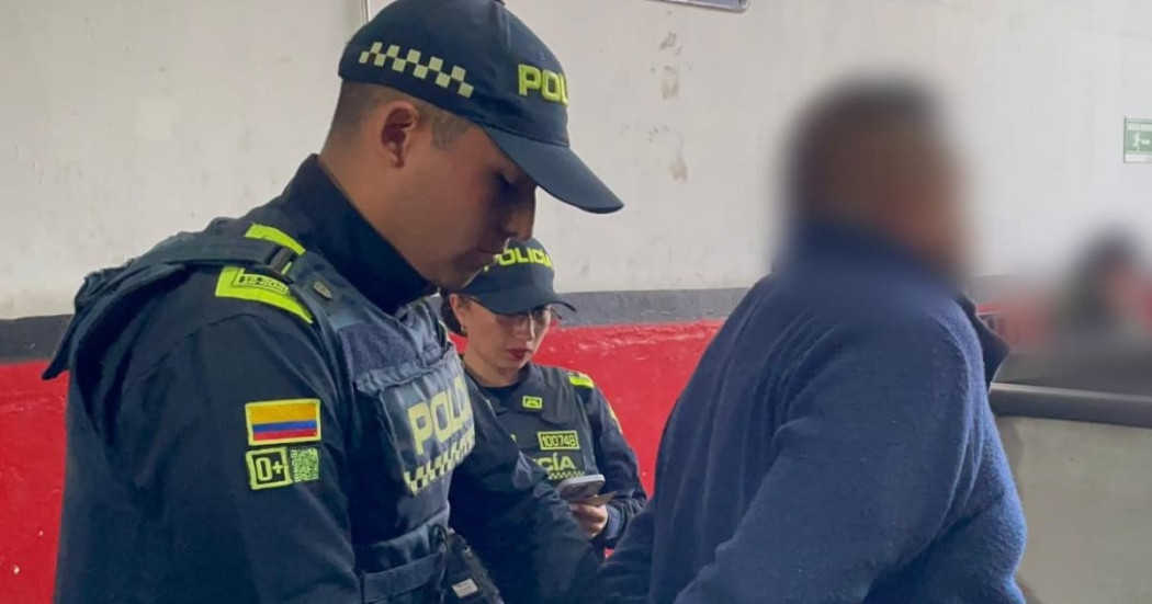 Hombre capturado por la Policía de Bogotá. 