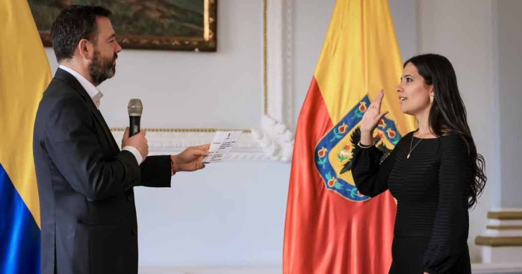 Alcalde Carlos Fernando Galán posesiona a Angélica Barón