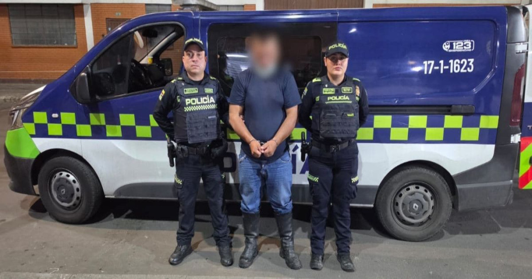 Foto de un hombre capturado.