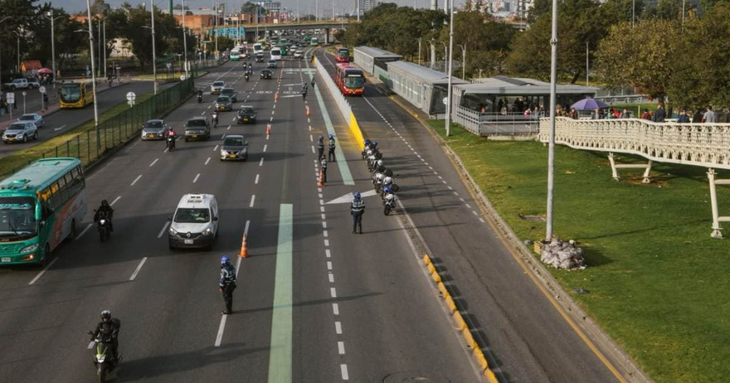 Foto de una vía de Bogotá 
