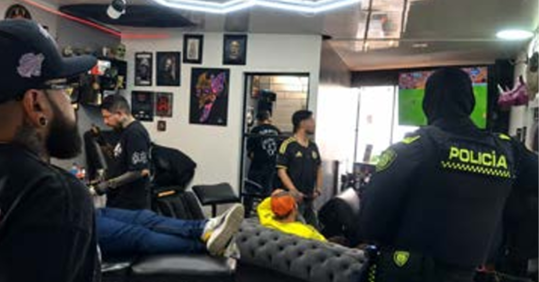 Foto de funcionarios del Distrito en operativo de seguridad
