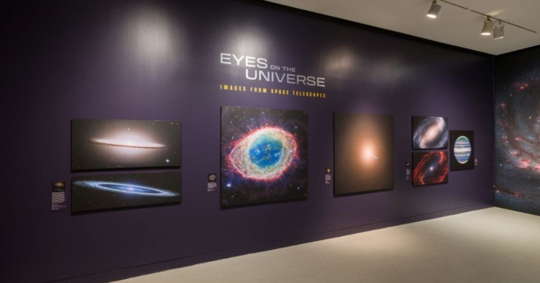 Imagen de fotografías del espacio por el American Museum of Natural History de Nueva York