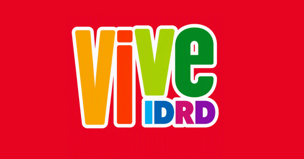Logotipo de la aplicación Vive IDRD sobre fondo rojo, plataforma digital para consultar actividades, eventos y programación recreodeportiva del Instituto Distrital de Recreación y Deporte de Bogotá.
