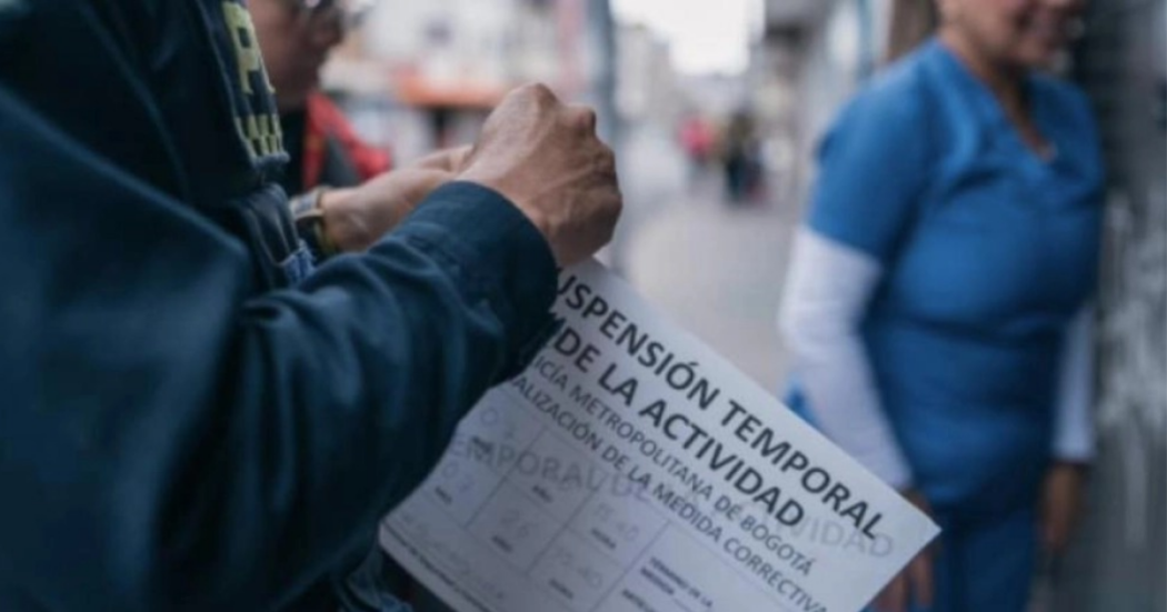 Foto de funcionarios del distrito en operativo de seguridad