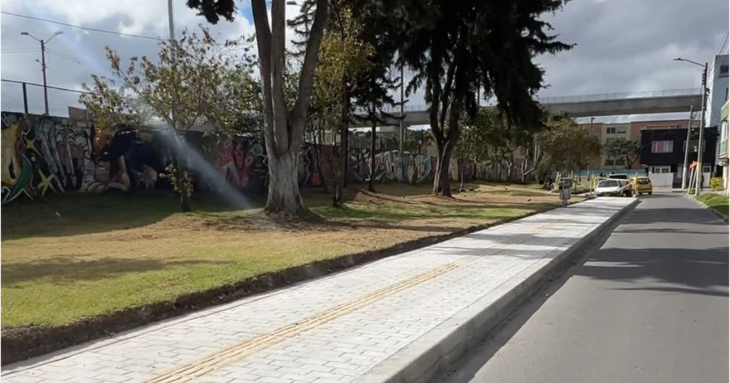 Foto de una calle de Bogotá renovada 