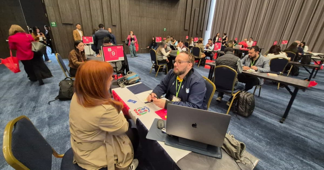Foto de un encuentro de emprendedores en Bogotá.