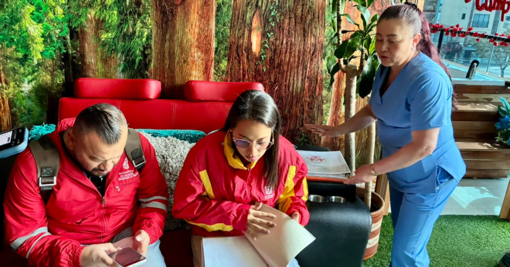 Foto de funcionarios del Distito en un operativo de control 