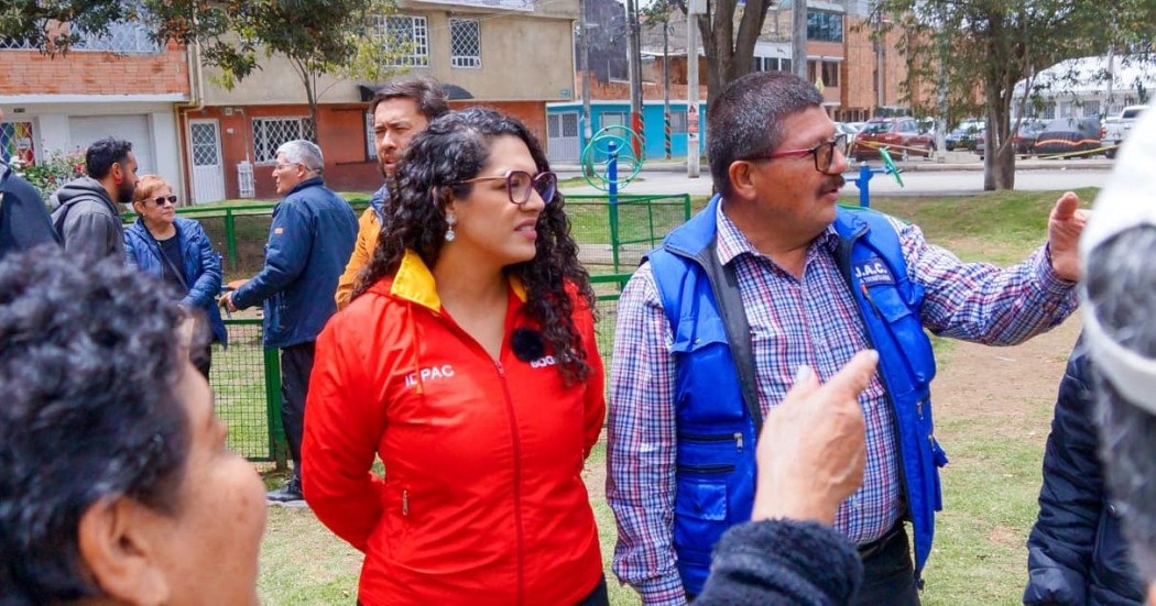 Foto de un encuentro de organizaciones comunales en Bogotá.