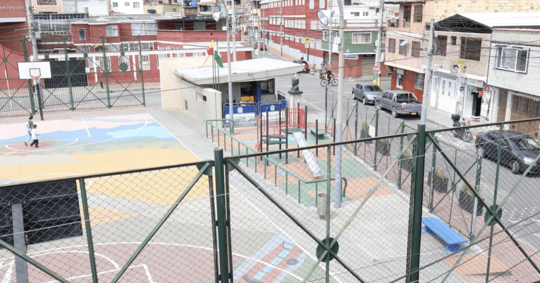 Cancha de fútbol del barrio Marco Fidel Suárez, en Rafael Uribe Uribe.