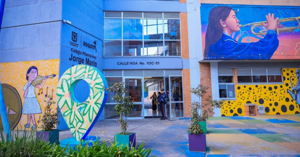 Fachada del colegio filarmónico Jorge Mario Bergoglio