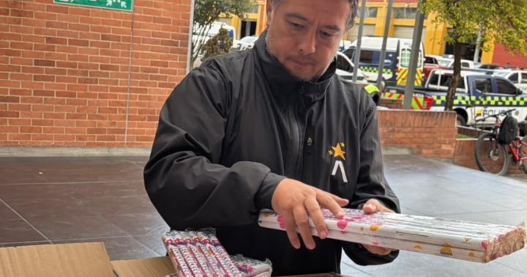 Foto de funcionarios del Distrito en un operativo de control