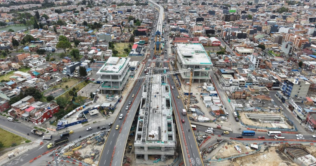 Foto de un frente de obra del Metro de Bogotá