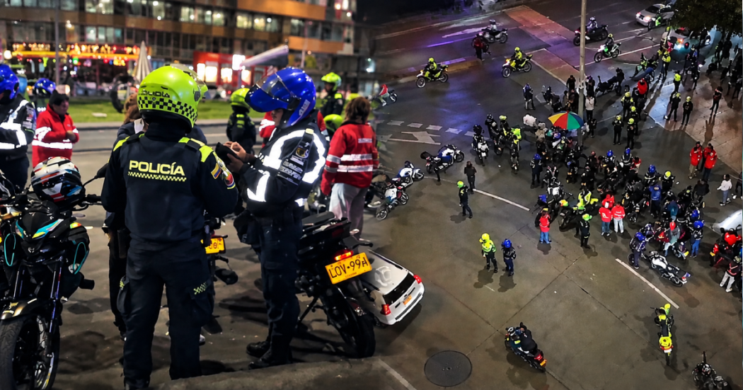 Motos y vehículos inmovilizados por la policía de tránsito