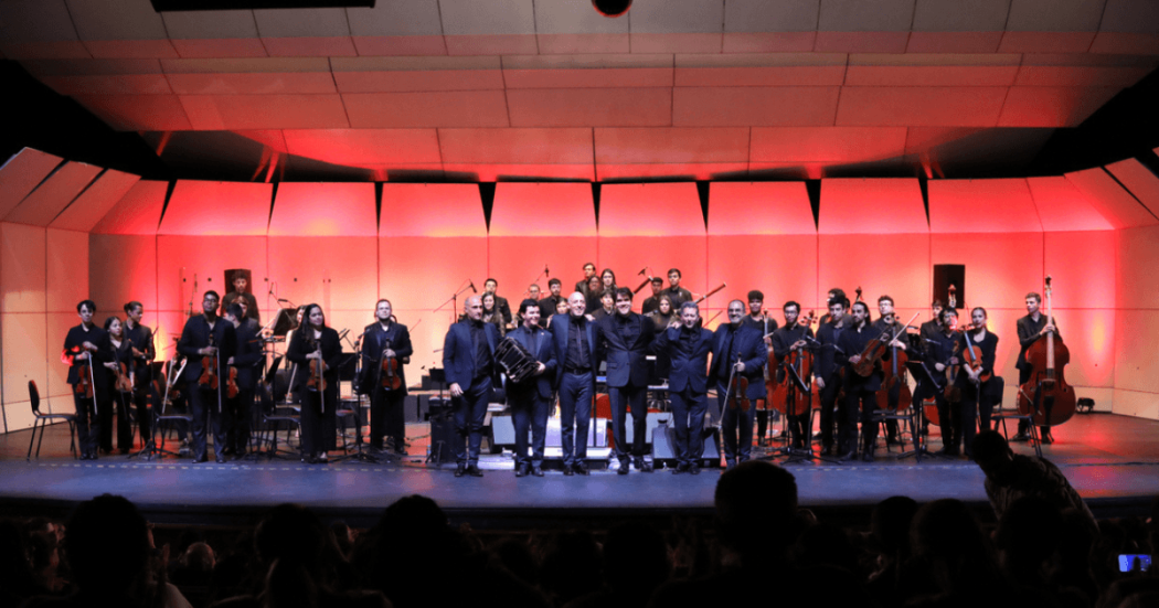 Imagen de Orquesta Filarmónica Juvenil de la Filarmónica de Bogotá en concierto