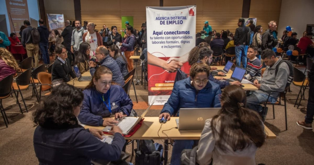 Personas asistentes a las ferias de empleo impulsada por la Secretaría Distrital de Desarrollo Económico.