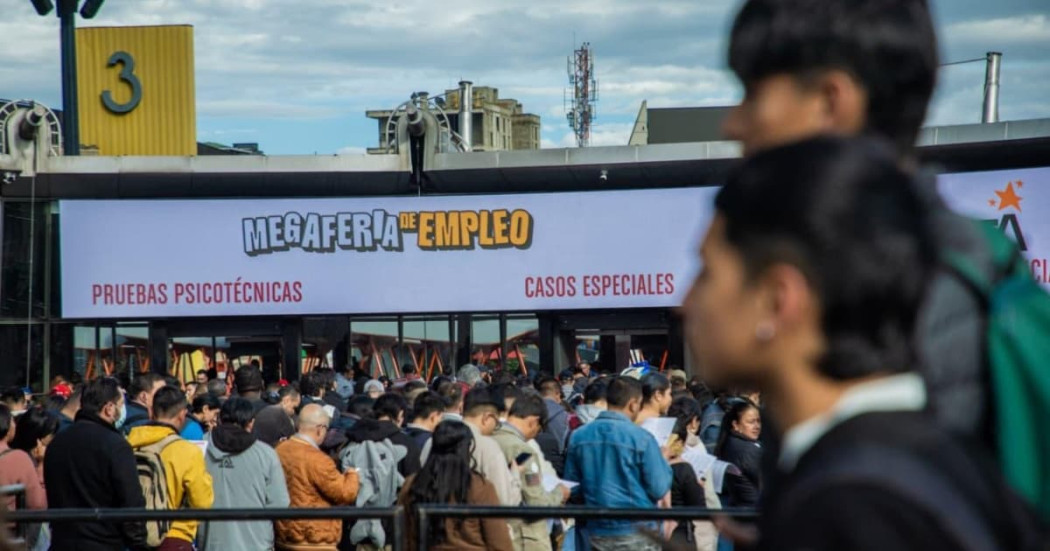 Asistentes a la Megaferia de Empleo 2026 en Bogotá