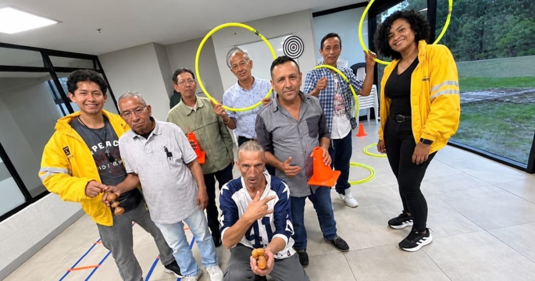 Foto de personas beneficiarias del programa 'Hospedaje Social' en Bogotá.