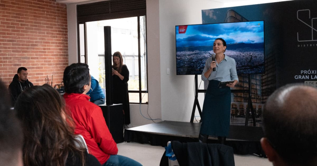 Foto de la presentación de resultados de Derechos de Construcción y Desarrollo en Bogotá con 15.000 viviendas de interés social.