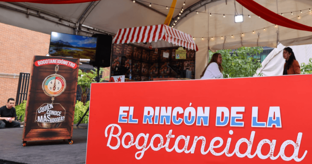 Foto de stand en el Congreso de la Bogotaneidad