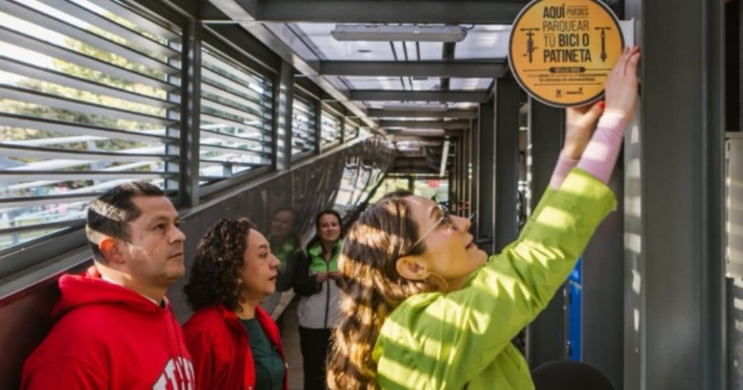 Foto de instalación de Sello de Calidad Oro en Portal Norte