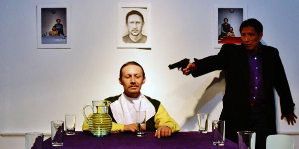 'C A M A R G O', la bestia de los manglares; de temporada en teatro casa E