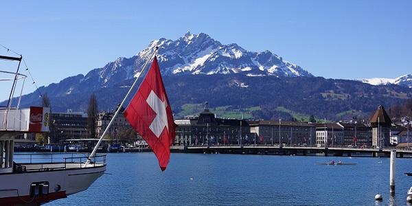 Convocatoria de becas 2015 para Suiza