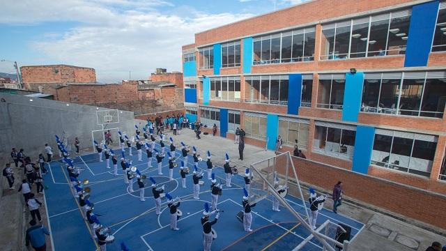 Colegio San Cristóbal totalmente reconstruido - Foto: Alcaldía de Bogotá