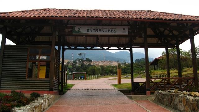 Nueva caminata al parque Entre Nubes | Bogota.gov.co