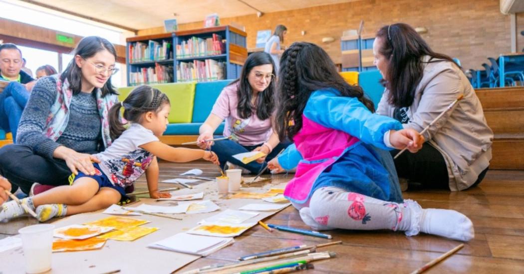 Planes en Bogotá del Día de la Madre celebra con BibloRed mayo 2025