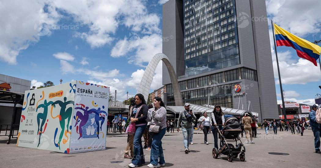 Planes en Bogotá FILBo 2025 charla Repensar la vejez lunes 5 de mayo
