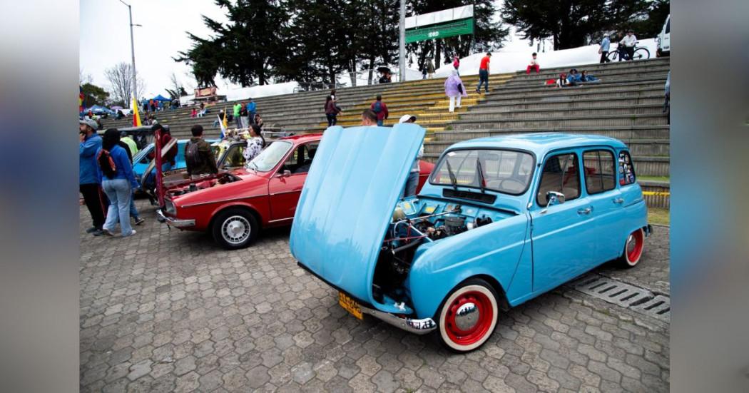 Cuándo y dónde es el desfile de carros clásicos y antiguos en Bogotá