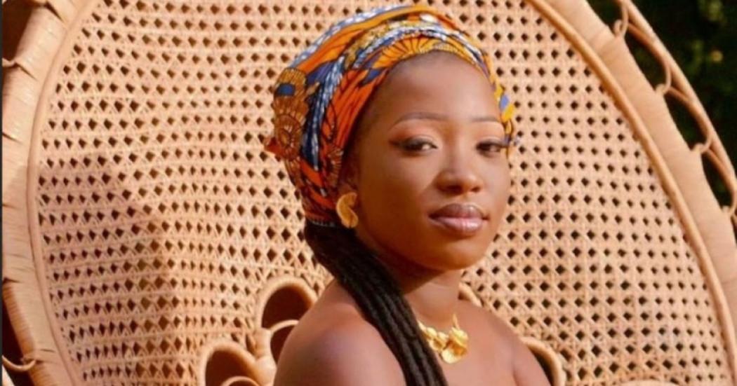 Imagen: foto de la cantante Rema Diop de Senegal que estará en la noche de inaguración del Festival Africa 