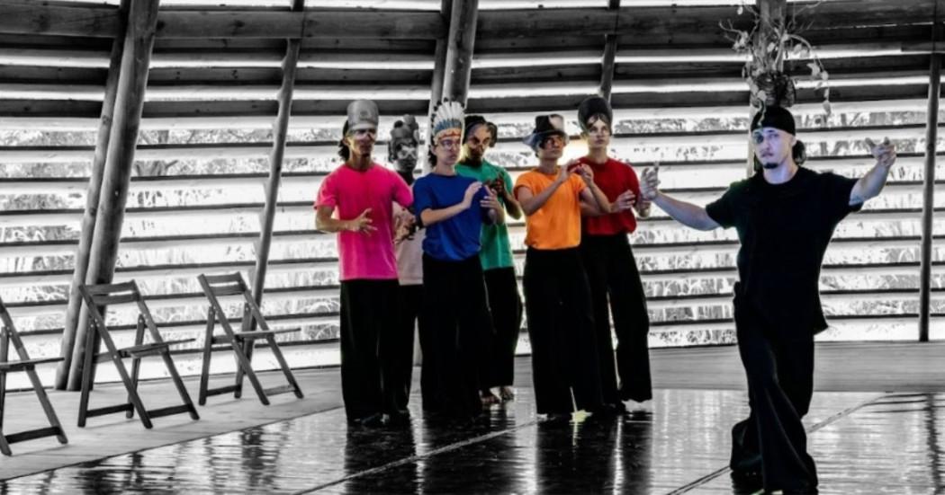 Obras de teatro en Bogotá que mezclen teatro, danza y música
