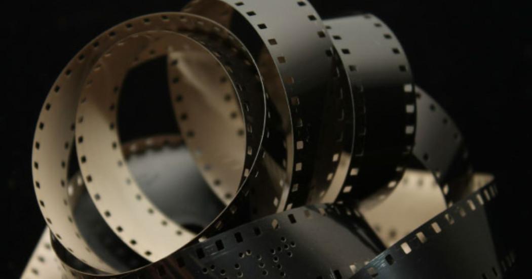 Foto que muestra una cinta de cine