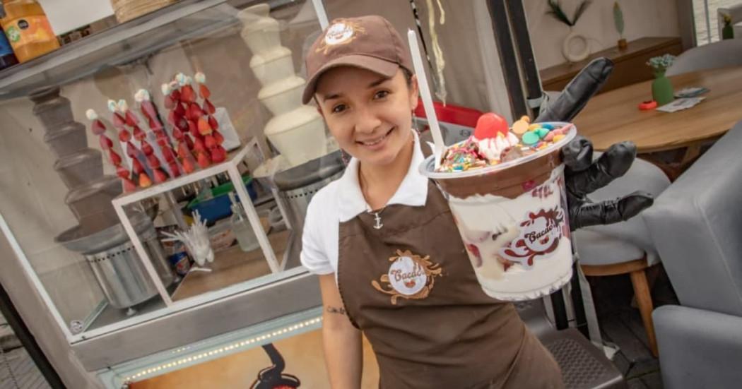 Foto de comerciantes en una de las ferias de impulso local en Bogotá.