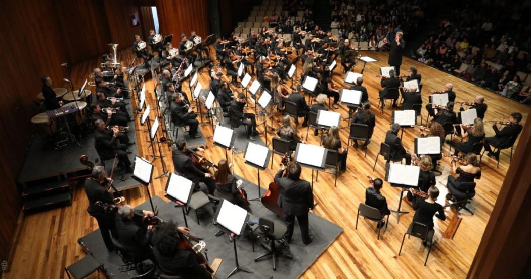 Imagen Filarmónica de Bogotá, dirigida por Rune Bergmann, en el León de Greiff UNAL