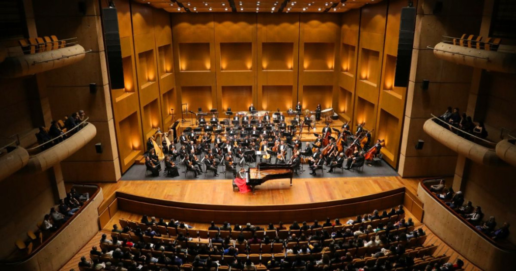 Imagen de Filarmónica de Bogotá en el Teatro Mayor Julio Mario Santo Domingo.