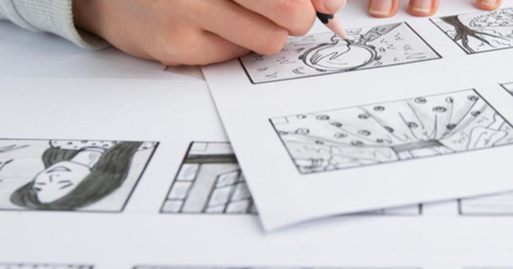 Imagen de encuadres de Storyboard en blanco y negro con mano pintando con lapiz