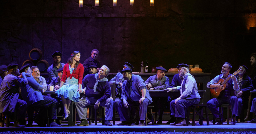 Imagen de “La tabernera del puerto”, desde el Teatro de la Zarzuela de Madrid