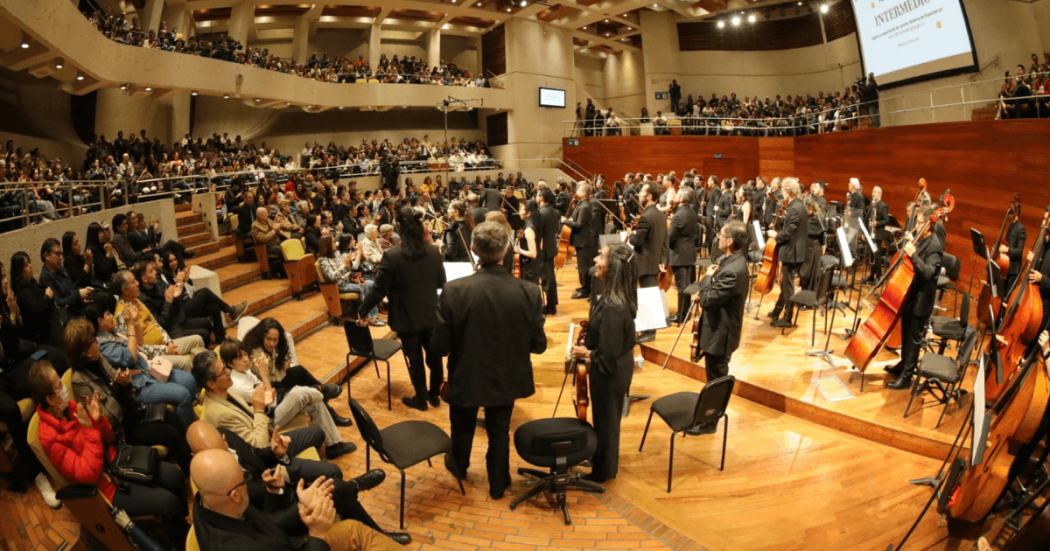 Filarmónica de Bogotá en el Auditorio Fabio Lozano (Universidad Jorge Tadeo Lozano).