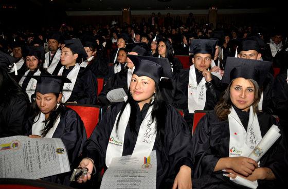 Graduación adultos - Foto: SED