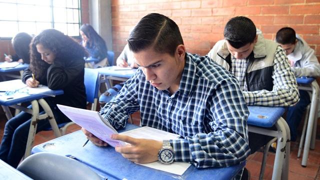 Simulacro puebas SABER 11 colegios de Bogotá - Foto: Prensa Secretaría de Educación