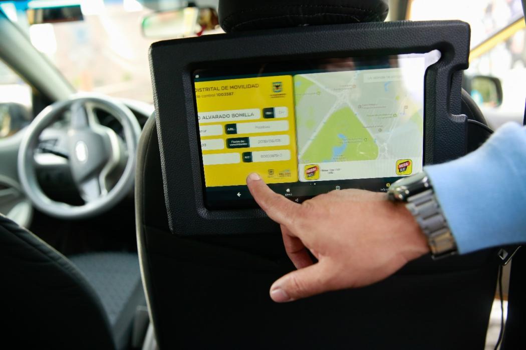 La Alcaldía amplió el plazo para implementar tableta en los taxis de Bogotá - Foto: Alcaldía Bogotá