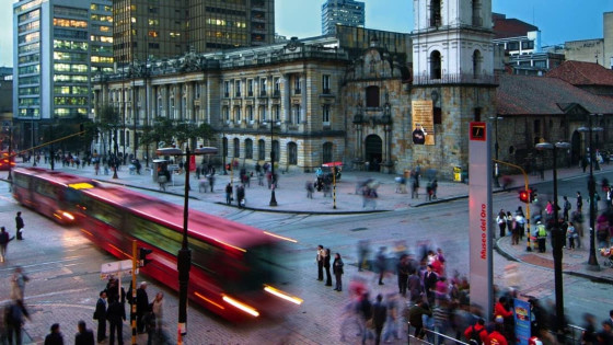Foto de la avenida Jiménez en el centro de Bogotá.