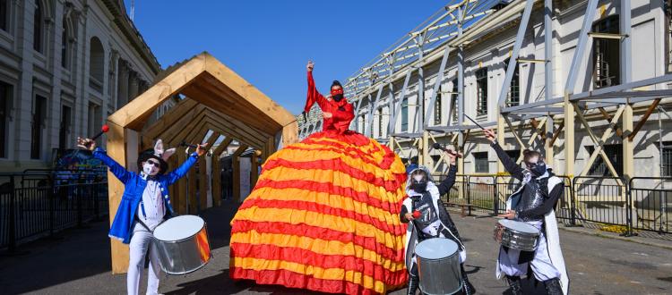 Personas disfrazadas