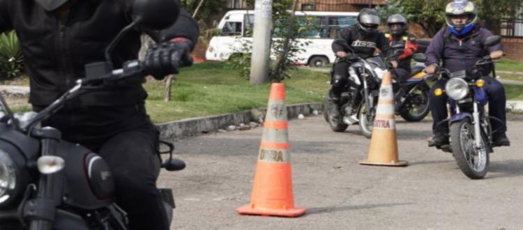 Fechas para participar en curso gratuito para motociclistas en Bogotá